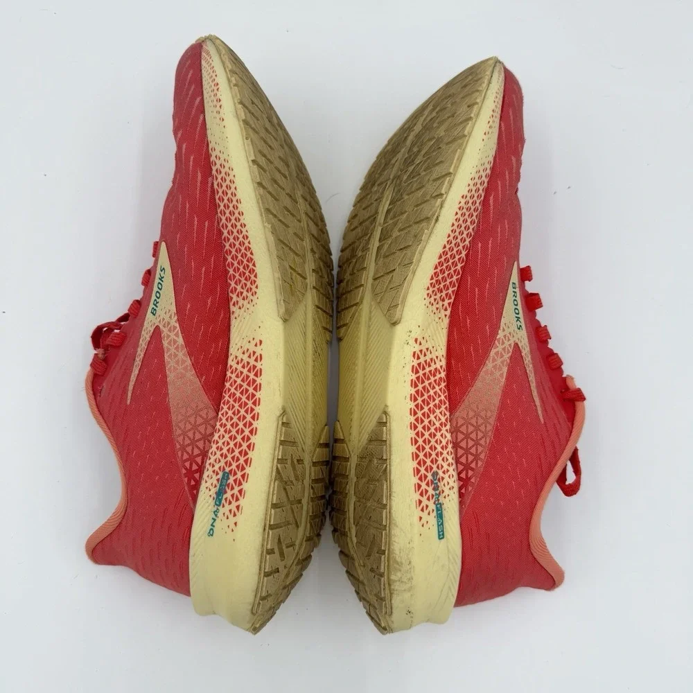 BROOKS Hyperion Tempo Women's Size 9.5 Coral‎ / Flan Running Shoes Athletic Gym